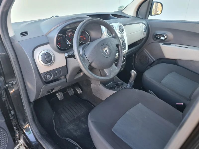 Dacia Dokker 1.5DCI 90 kc, снимка 8 - Автомобили и джипове - 48954480