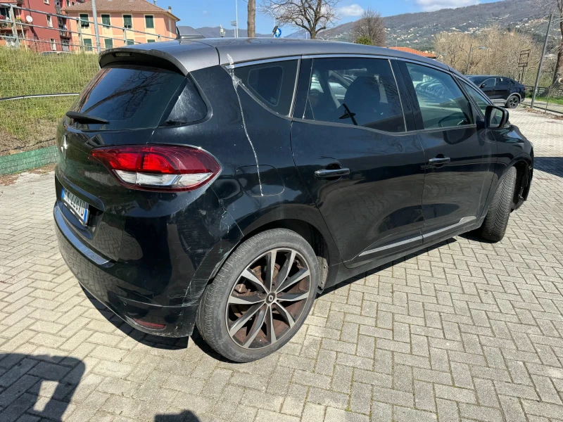 Renault Scenic Sport / Navi / Camera/ 120.000 km /, снимка 5 - Автомобили и джипове - 49578055