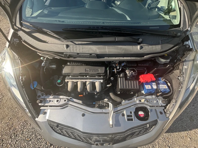 Honda Jazz 1.4 i-VTEC, снимка 16 - Автомобили и джипове - 50831875