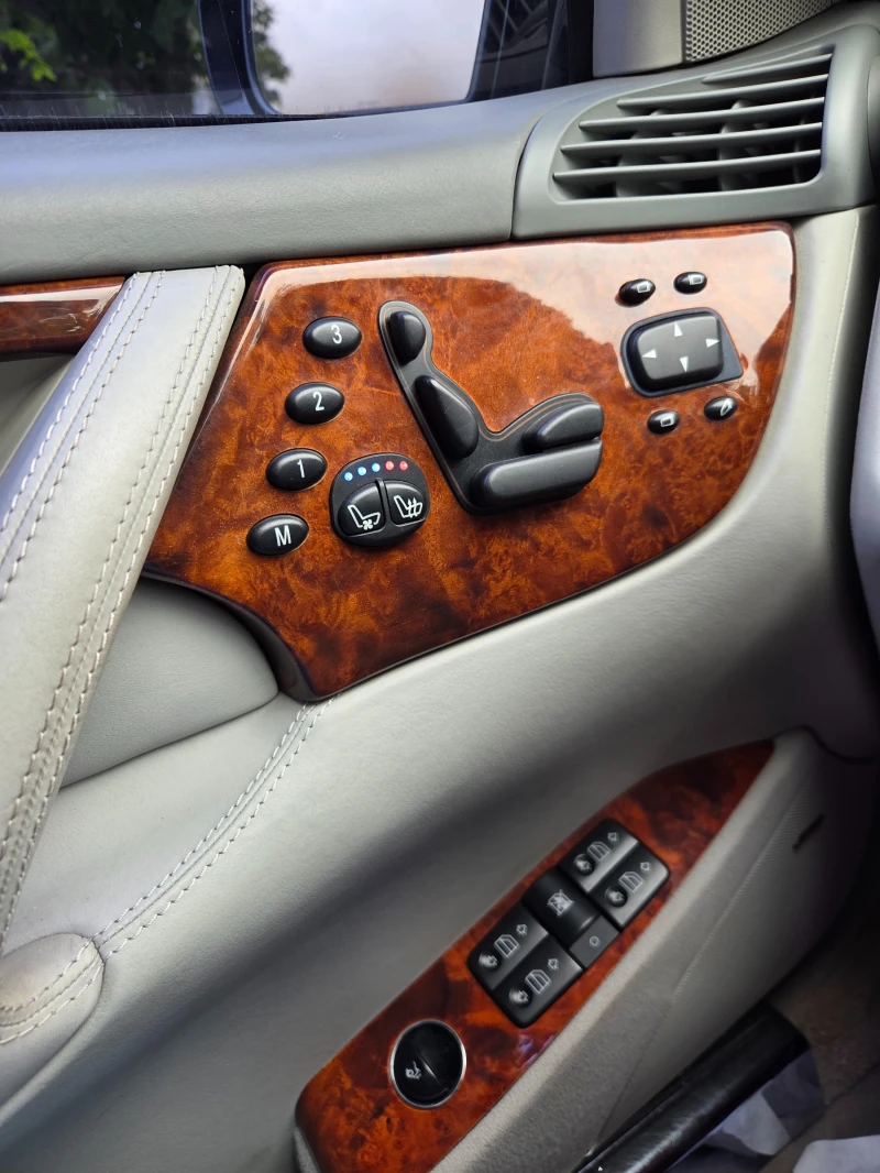 Mercedes-Benz CL 65 AMG V12 Biturbo ЗА ЦЕНИТЕЛИ, снимка 14 - Автомобили и джипове - 51407866