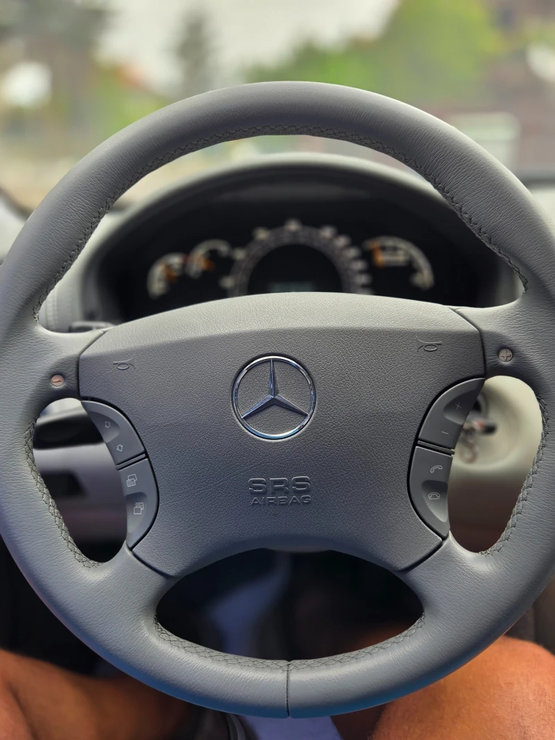 Mercedes-Benz CL 65 AMG V12 Biturbo ЗА ЦЕНИТЕЛИ, снимка 11 - Автомобили и джипове - 51407866