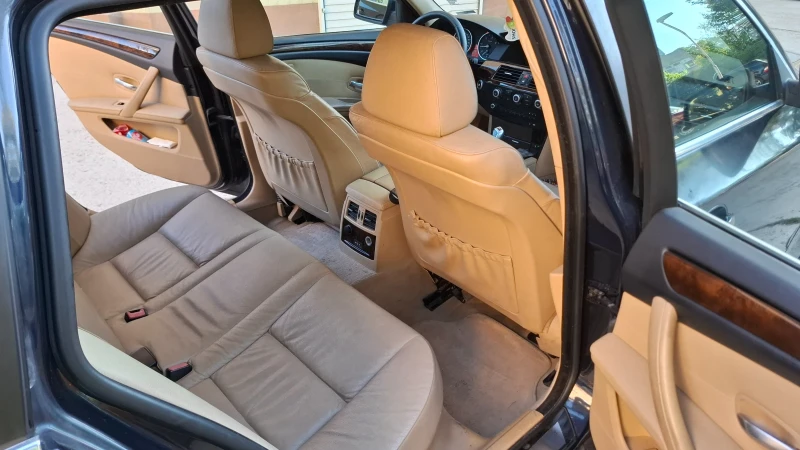 BMW 530 530xd face-lift 4x4, снимка 12 - Автомобили и джипове - 52389066