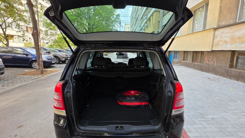 Opel Zafira B, снимка 6 - Автомобили и джипове - 52614866