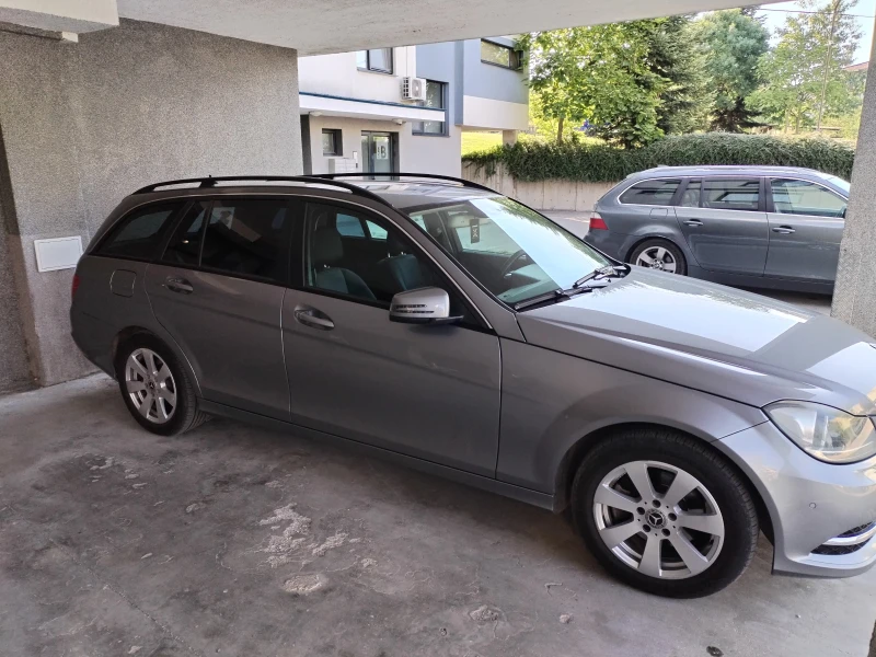Mercedes-Benz C 220 2.2 CDI/Euro5B/avtomat, снимка 4 - Автомобили и джипове - 51929115