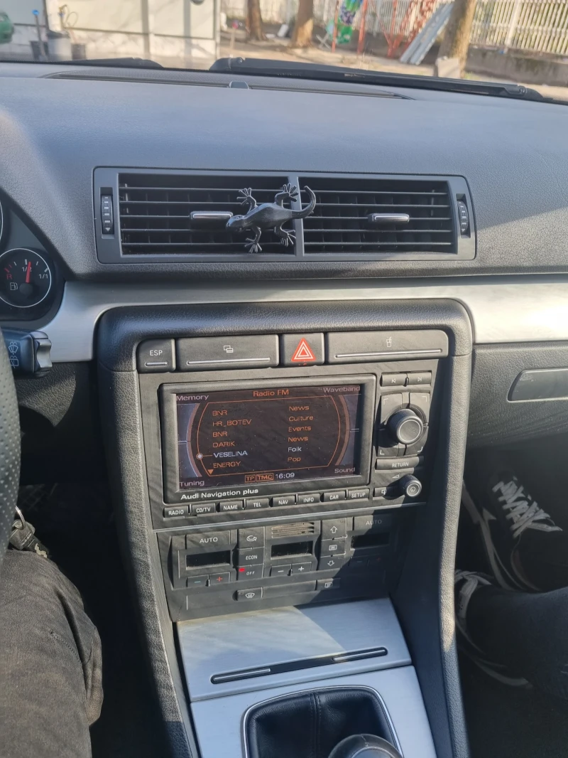 Audi A4, снимка 9 - Автомобили и джипове - 52369244