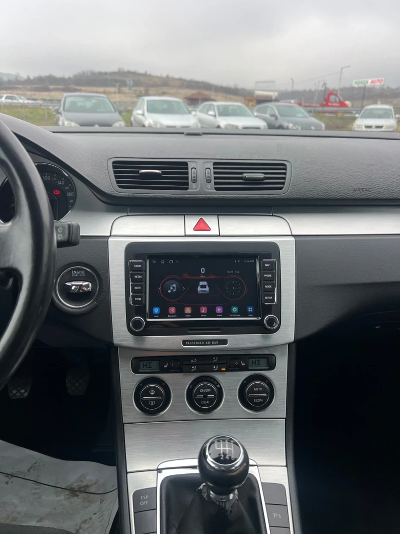 VW Passat 2.0Tdi, снимка 11 - Автомобили и джипове - 52890069