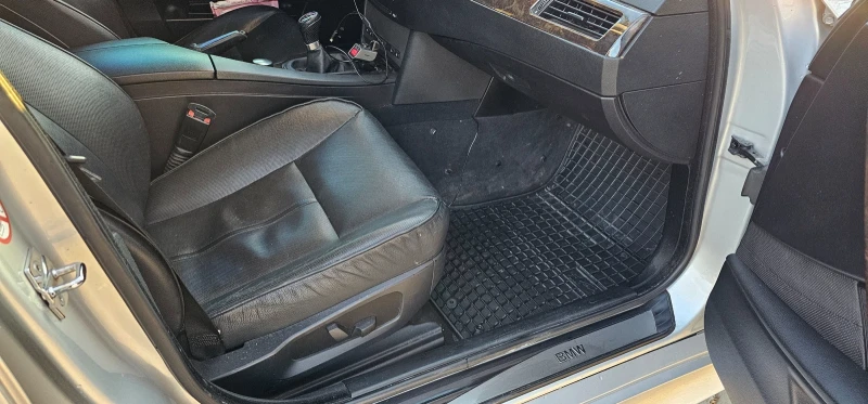 BMW 530, снимка 14 - Автомобили и джипове - 53035795