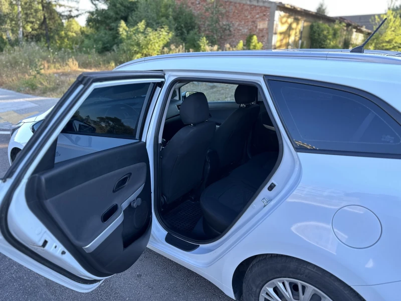 Kia Ceed 1.4 CVVT , снимка 7 - Автомобили и джипове - 53138702