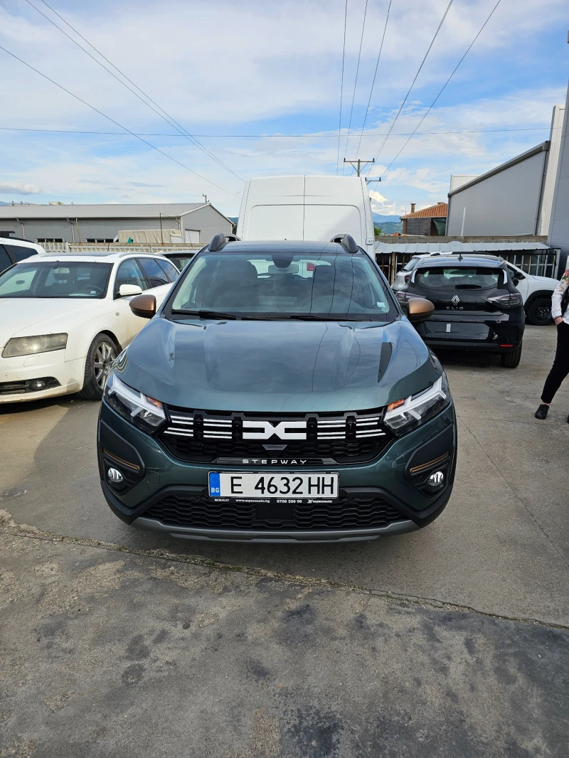 Dacia Sandero Stepway, снимка 2 - Автомобили и джипове - 53422625
