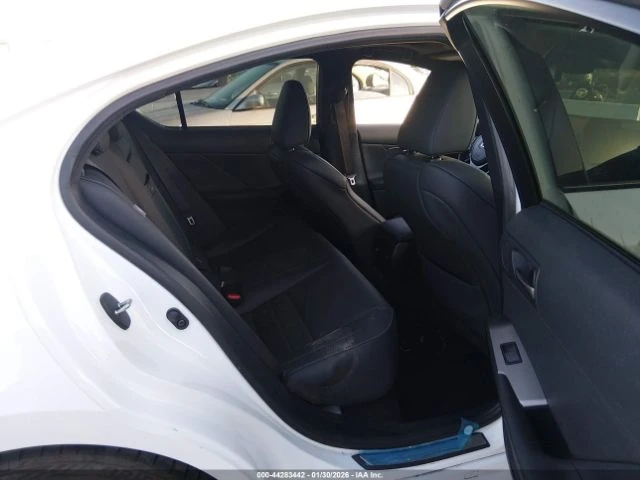 Lexus IS 500 F SPORT PERFORMANCE PREMIUM, снимка 8 - Автомобили и джипове - 53772631
