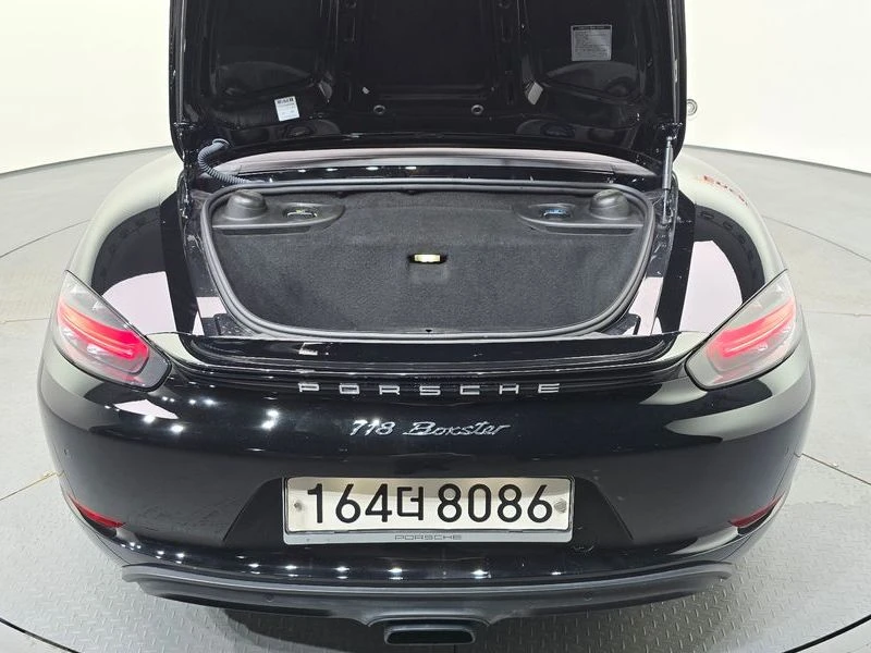 Porsche Boxster 718 2.0 DDP Automatic, снимка 17 - Автомобили и джипове - 55906836