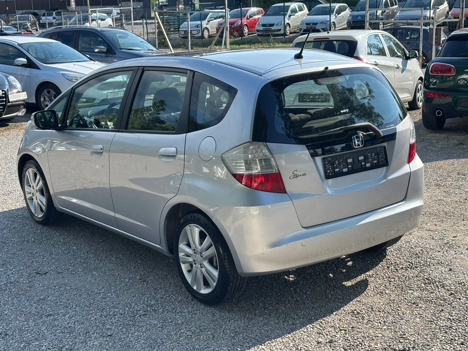 Honda Jazz 1.3 i-VTEC - изображение 4