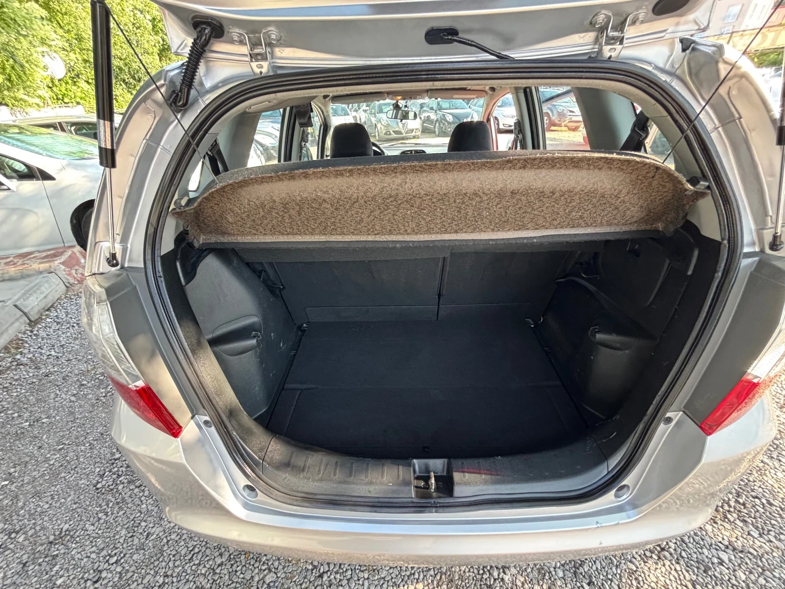 Honda Jazz 1.3 i-VTEC - изображение 7