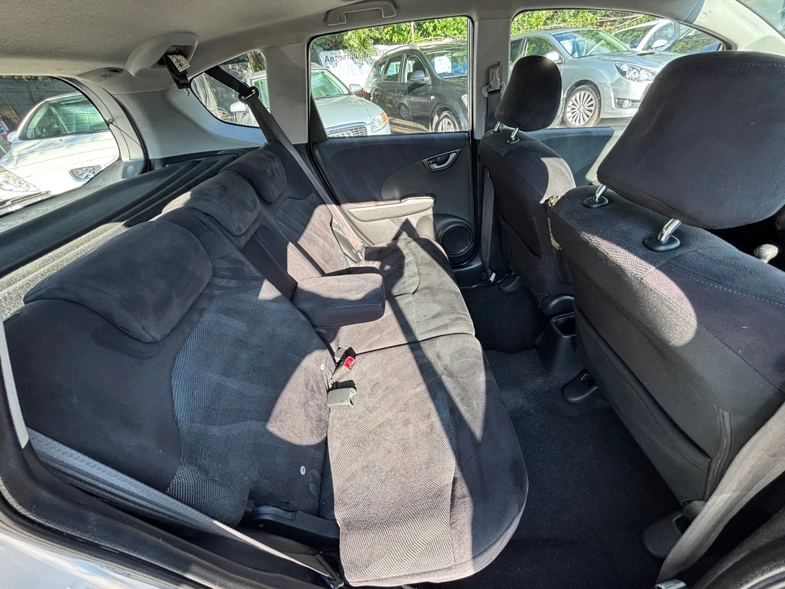 Honda Jazz 1.3 i-VTEC - изображение 8