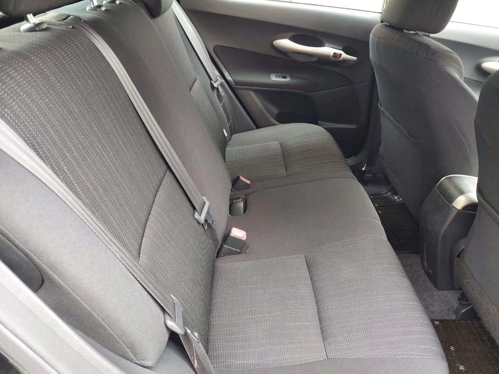 Toyota Auris 1.4 VVTI ТОП | Mobile.bg — изображение 12