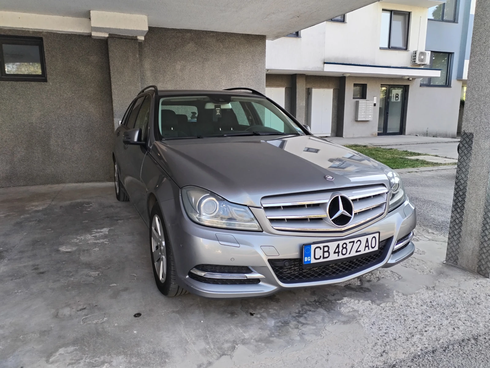 Mercedes-Benz C 220 2.2 CDI/Euro5B/avtomat - изображение 2