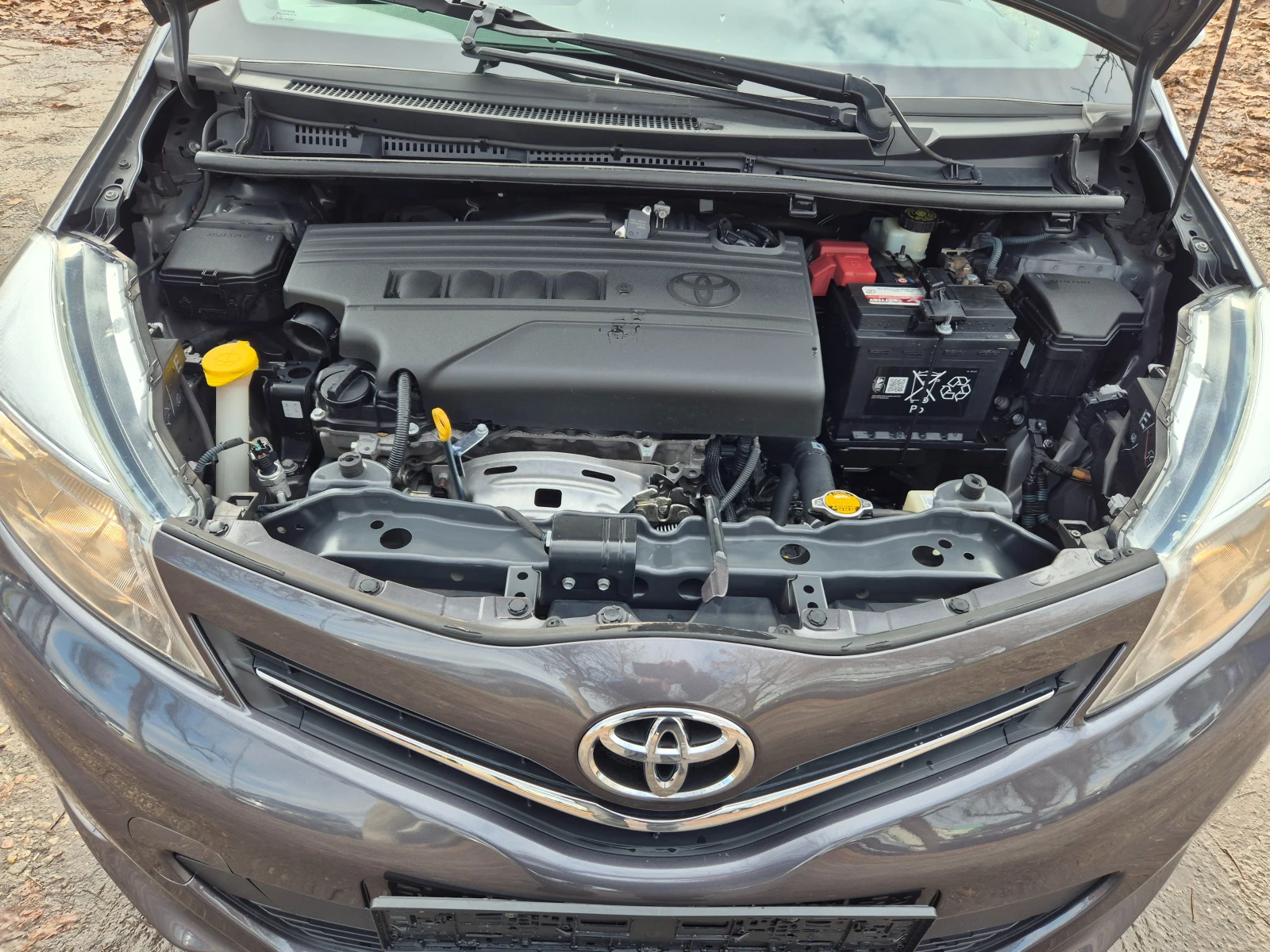 Toyota Yaris 1.3VVT-I   .  6     | Mobile.bg   16