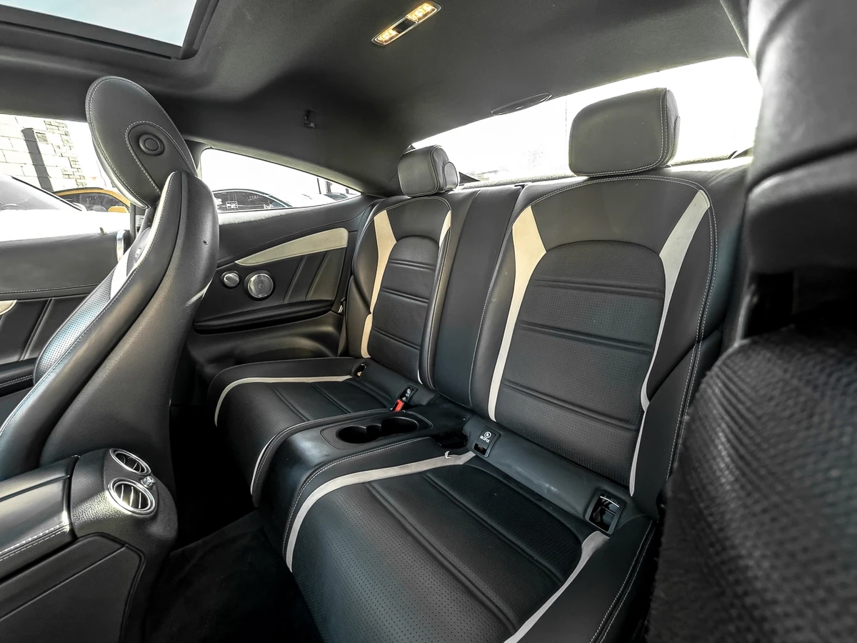 Mercedes-Benz C 63 AMG C 63 S Coupe / CARBON FIBER EXT / ������ ���� | Mobile.bg � ����������� 11