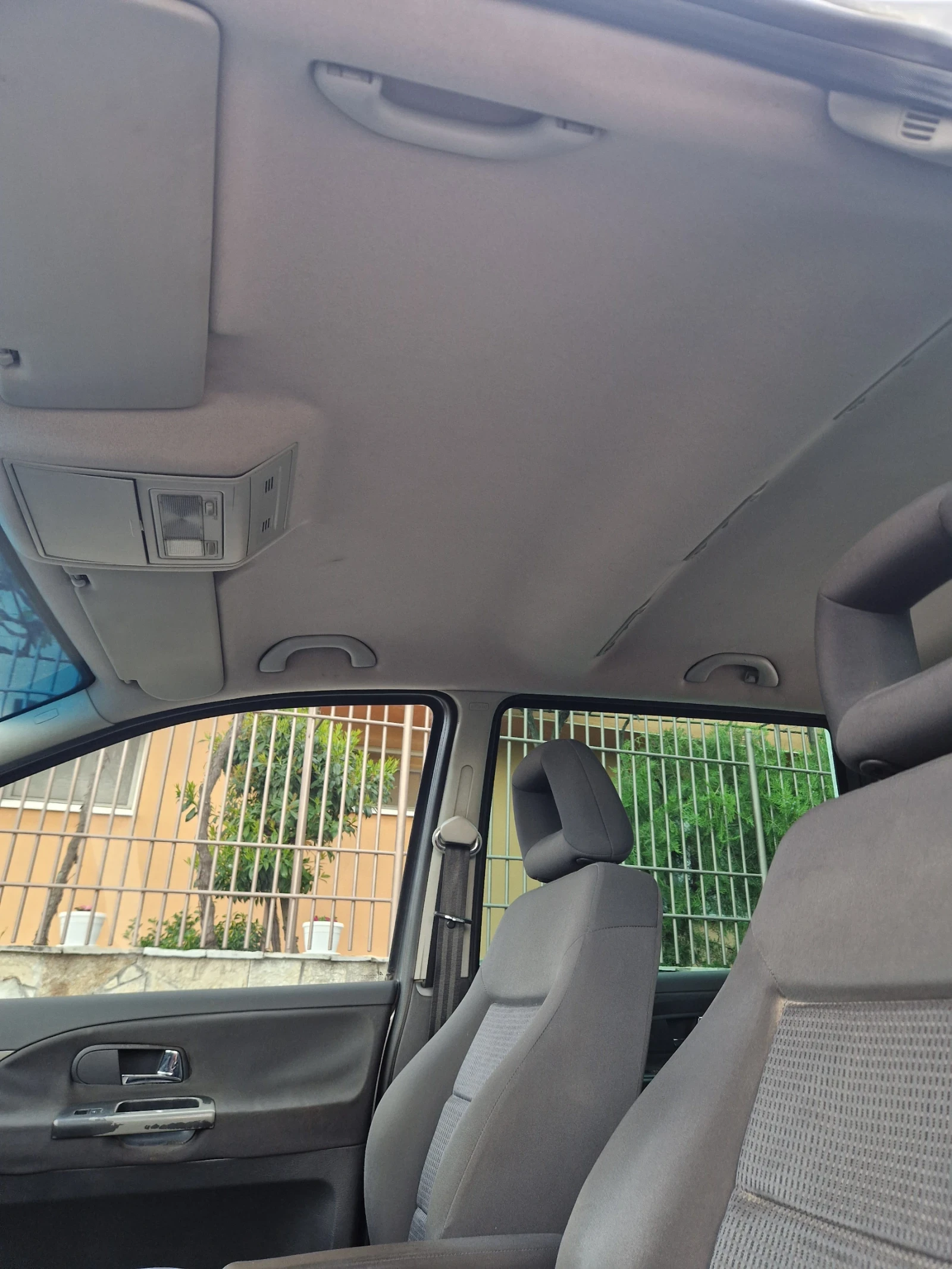VW Sharan, снимка 6 - Автомобили и джипове - 54494344