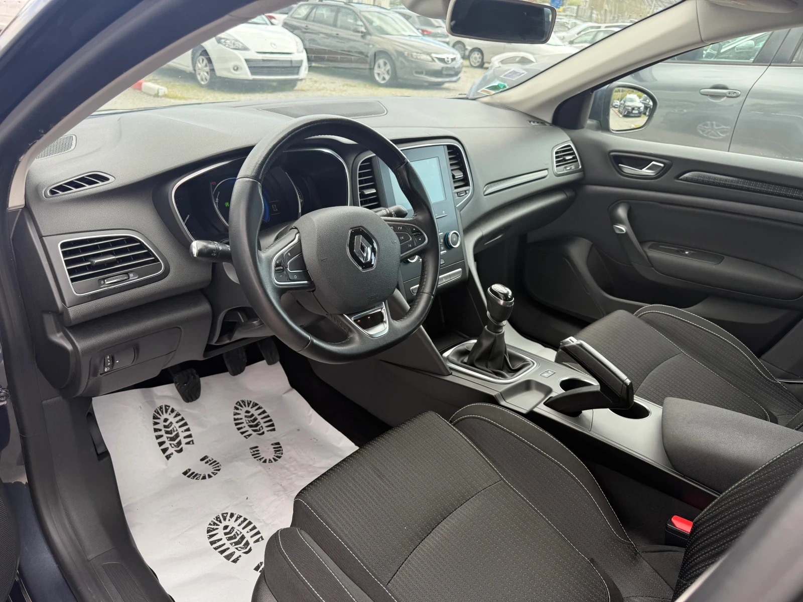 Renault Megane 1.5 DCI 110 кс., снимка 7 - Автомобили и джипове - 54564983
