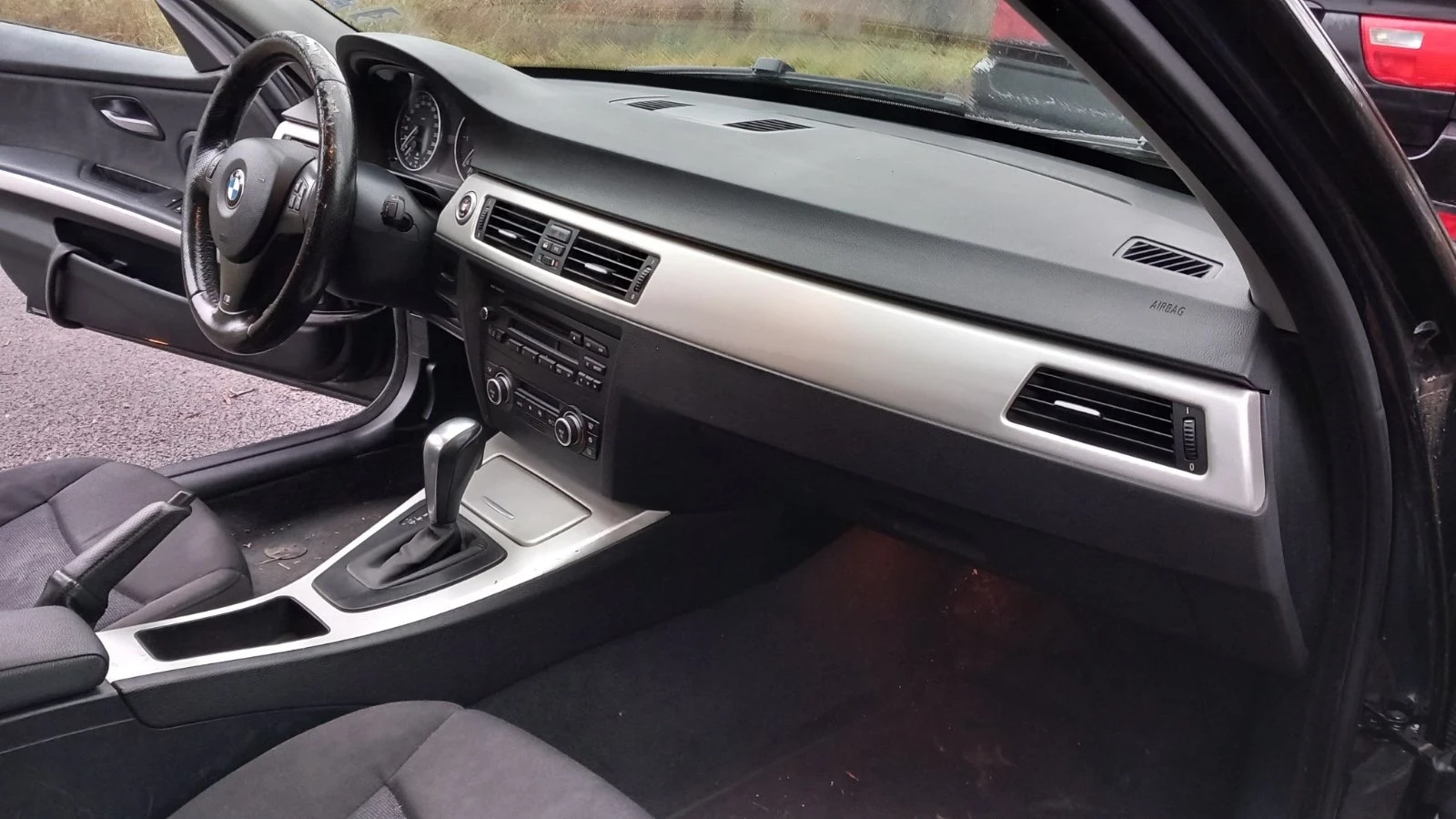 BMW 320, снимка 6 - Автомобили и джипове - 54569702