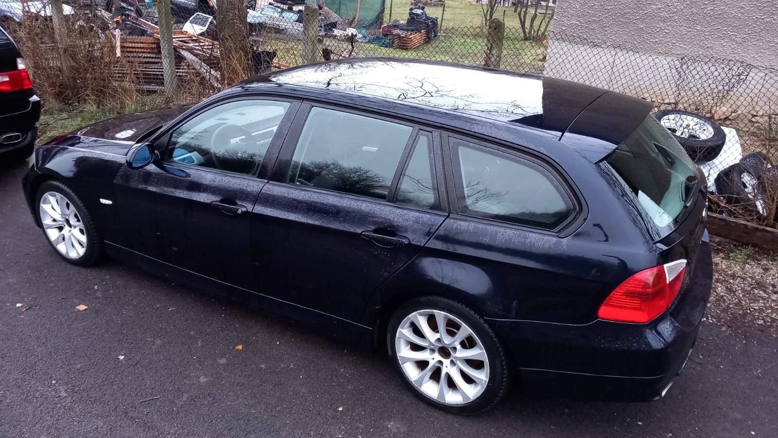 BMW 320, снимка 2 - Автомобили и джипове - 54569702