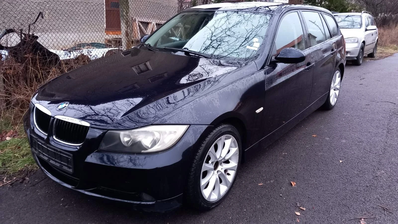 BMW 320