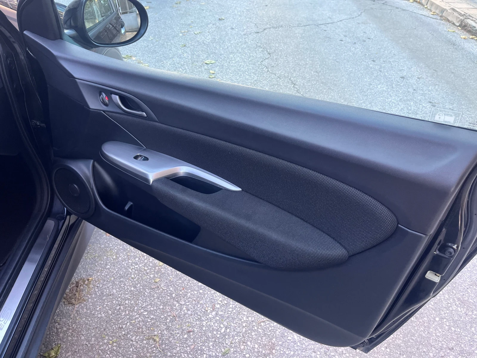 Honda Civic 1.4 100 к.с Type S Facelift , снимка 11 - Автомобили и джипове - 54824725