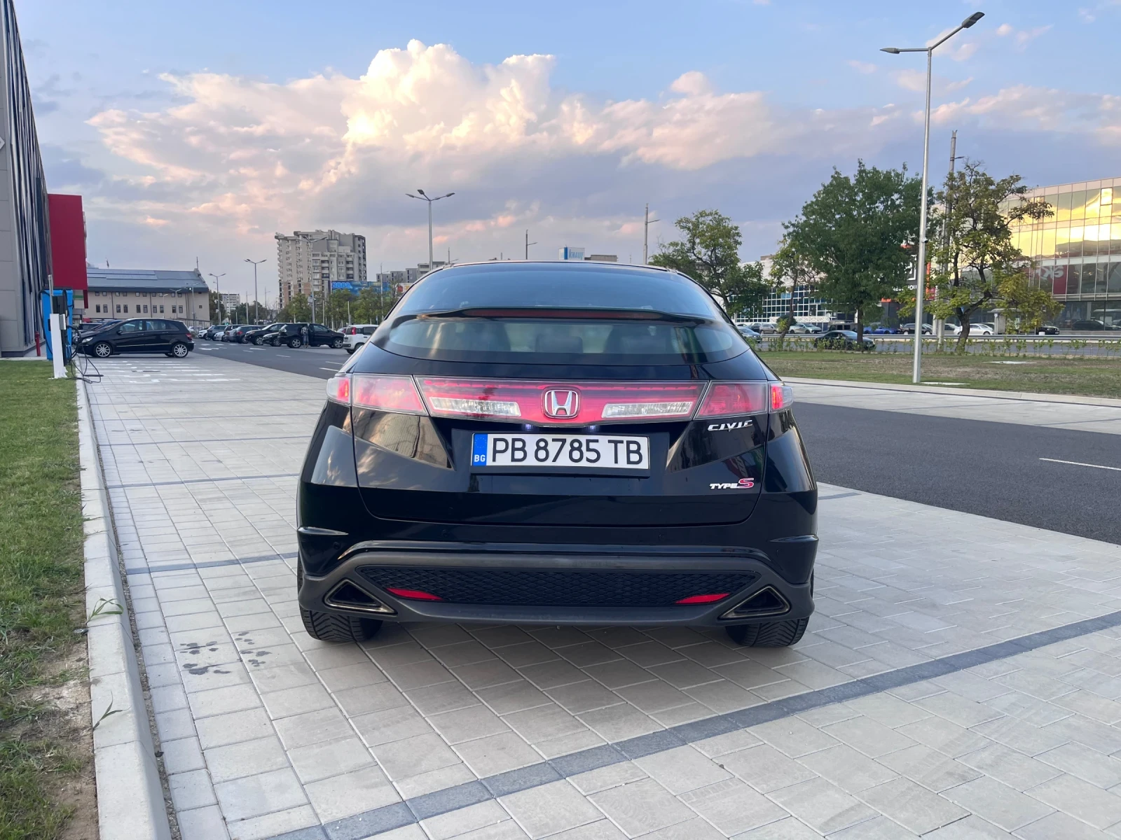 Honda Civic 1.4 100 к.с Type S Facelift , снимка 4 - Автомобили и джипове - 54824725