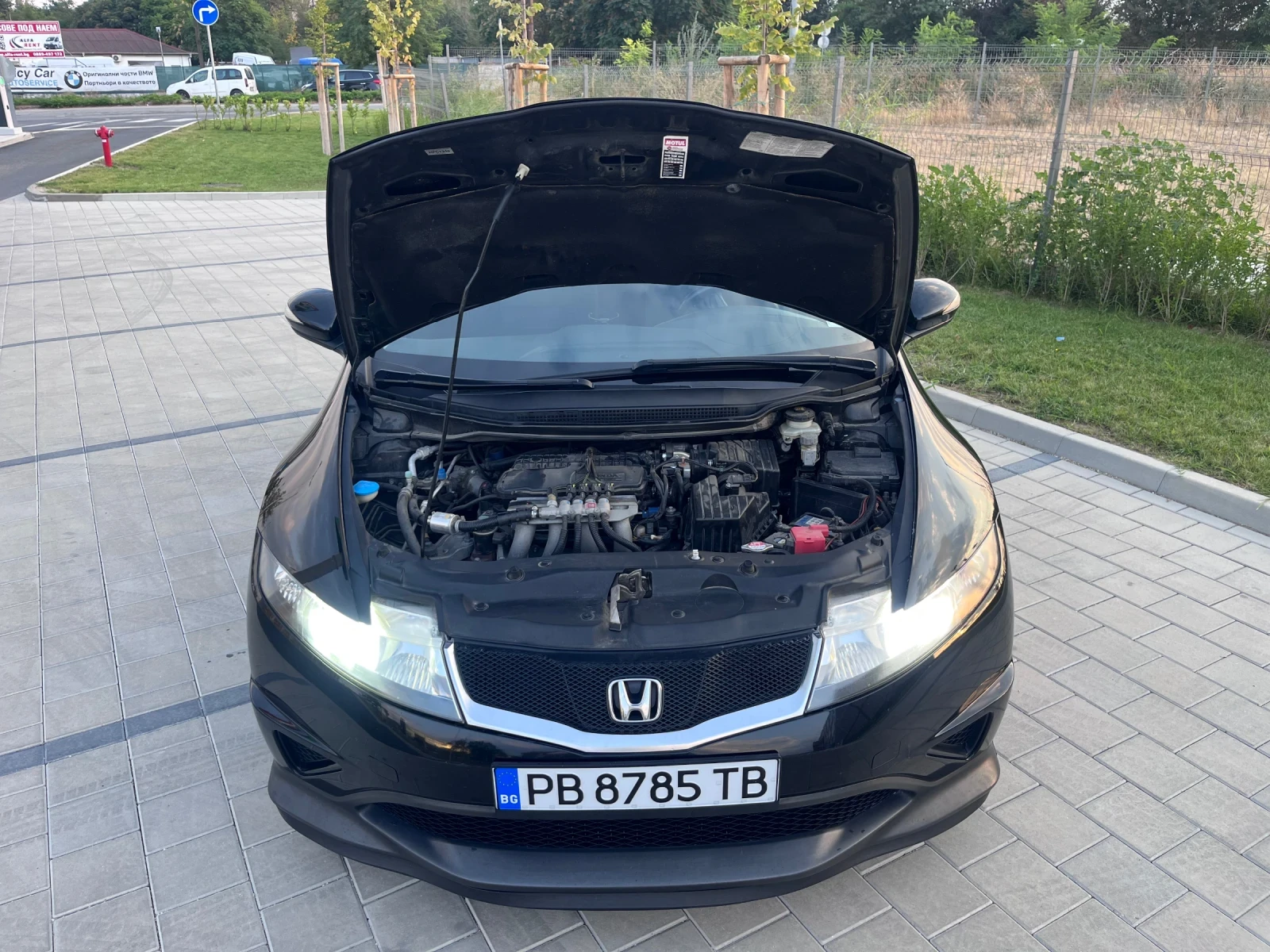 Honda Civic 1.4 100 к.с Type S Facelift , снимка 8 - Автомобили и джипове - 54824725