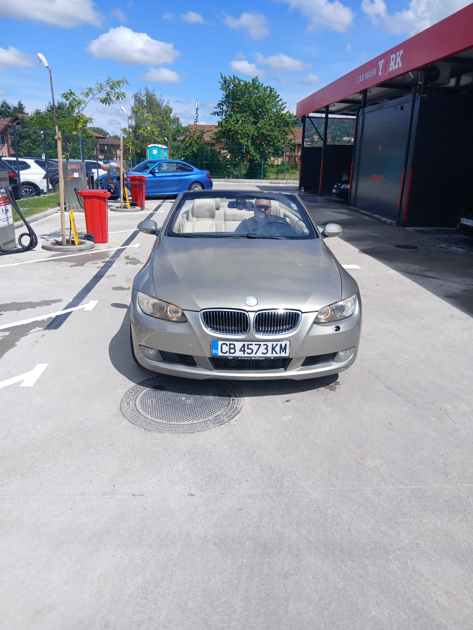 BMW 330, снимка 7 - Автомобили и джипове - 55013537