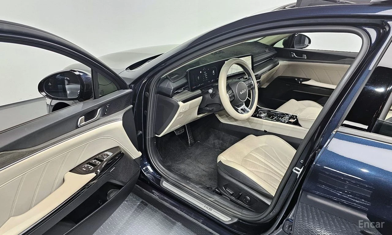 Kia K5 ОБДУХВАНЕ * 360 КАМЕРА * KRELL * HEAD-UP, снимка 12 - Автомобили и джипове - 55216920