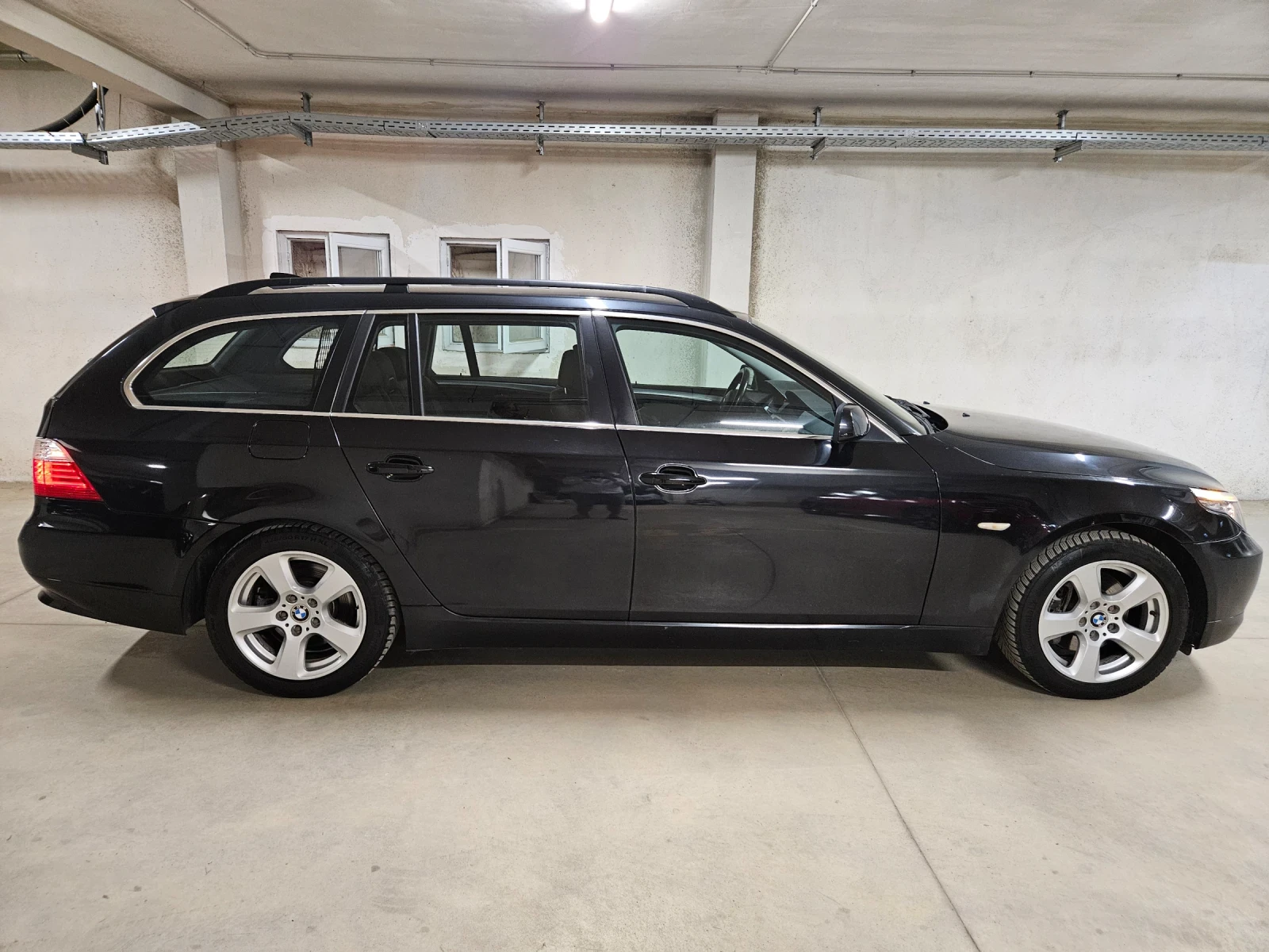 BMW 525 ОТЛИЧНО ОРИГИНАЛНО СЪСТОЯНИЕ, снимка 3 - Автомобили и джипове - 55448964