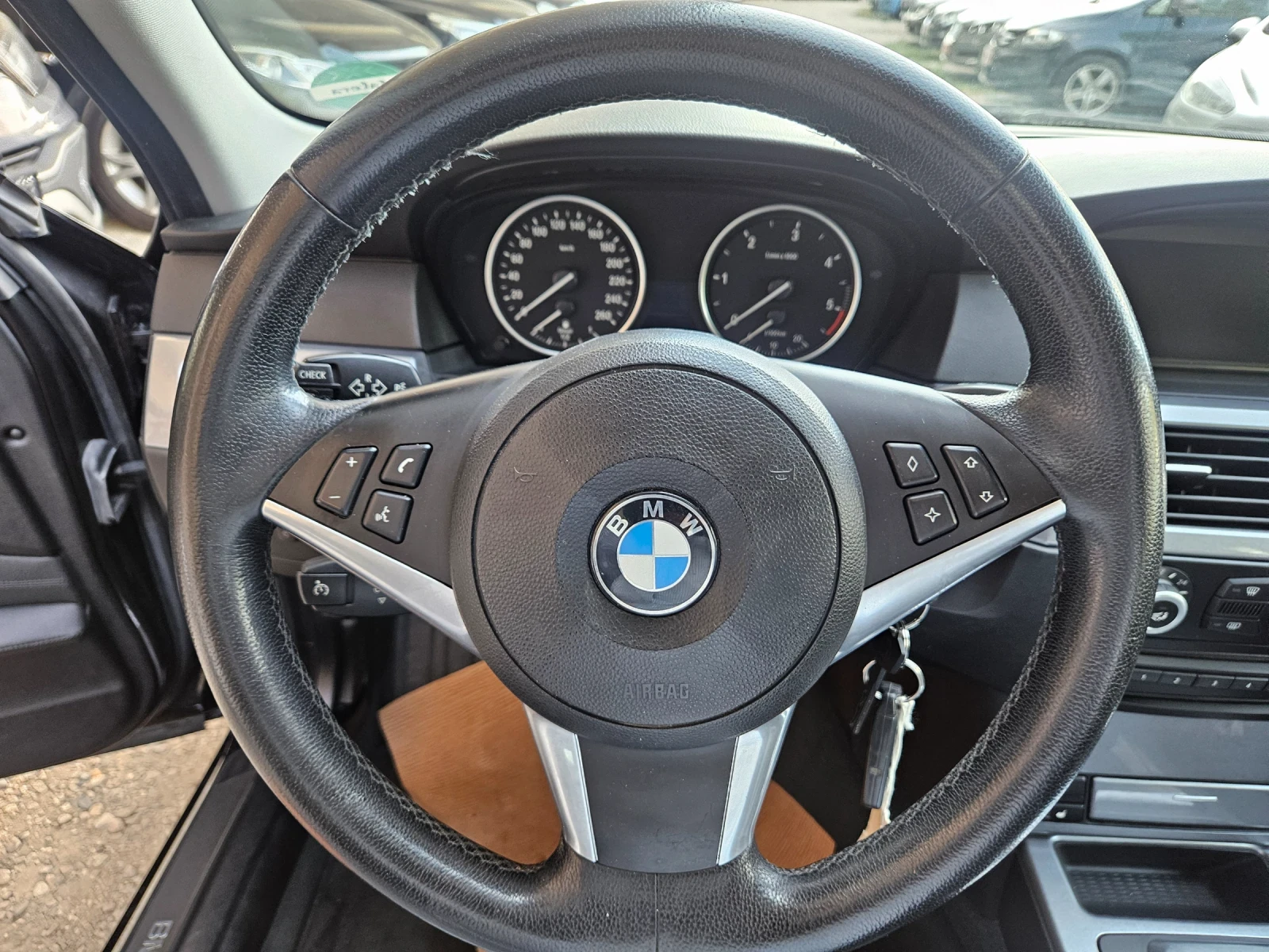 BMW 525 ОТЛИЧНО ОРИГИНАЛНО СЪСТОЯНИЕ, снимка 11 - Автомобили и джипове - 55448964