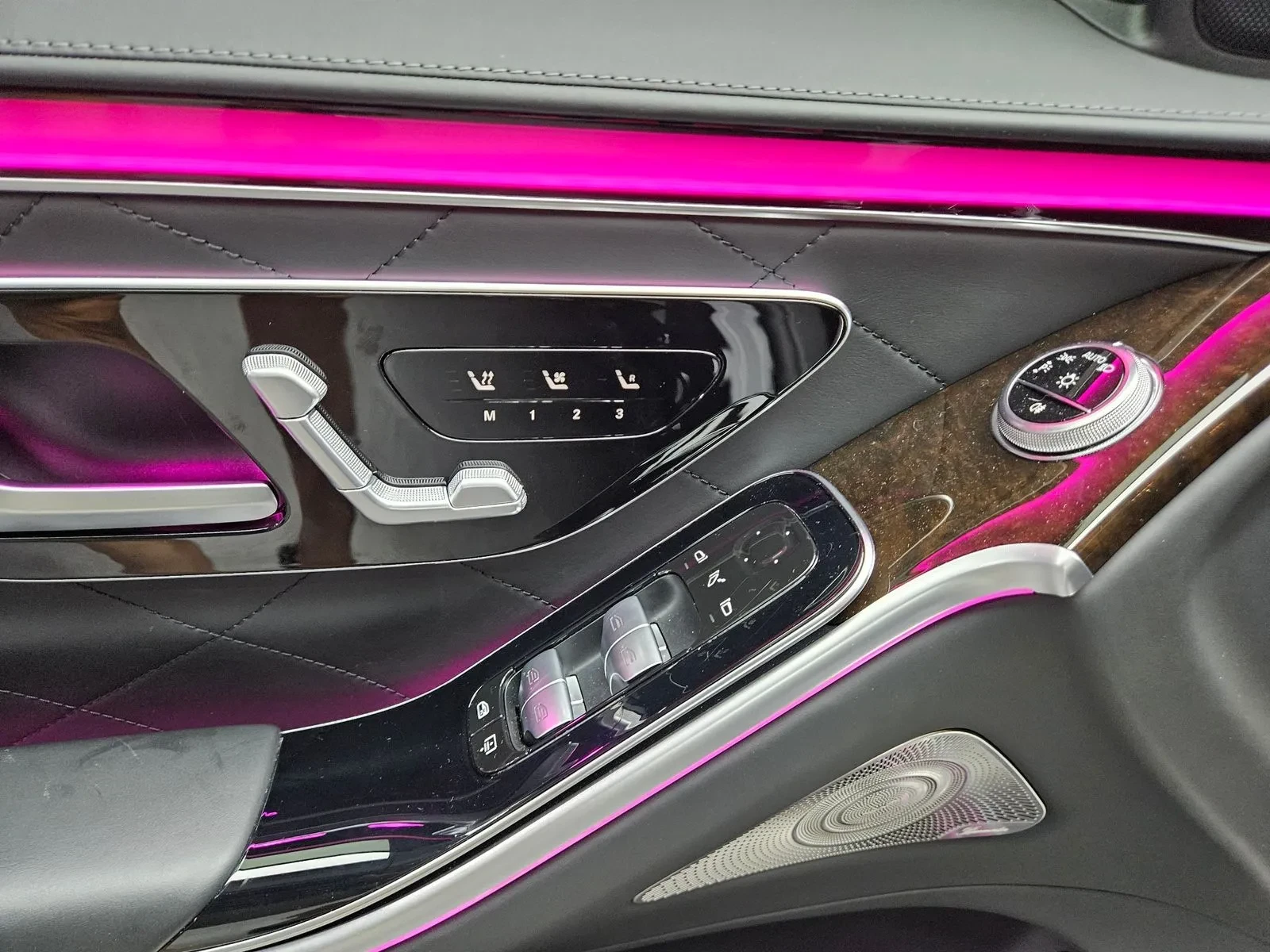 Mercedes-Benz S 580 REAR EXECUTIVE SETS | DVD, снимка 12 - Автомобили и джипове - 55545025