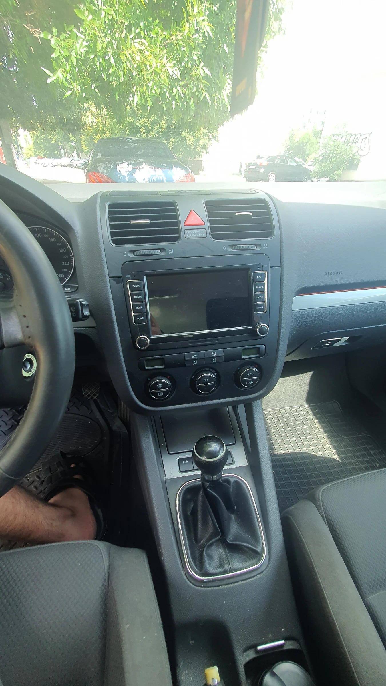 VW Golf, снимка 5 - Автомобили и джипове - 55942363