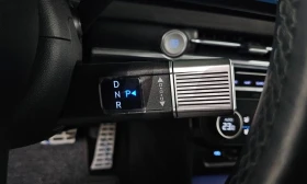 Hyundai Tucson Diesel 2.0 2WD Inspiration, снимка 9