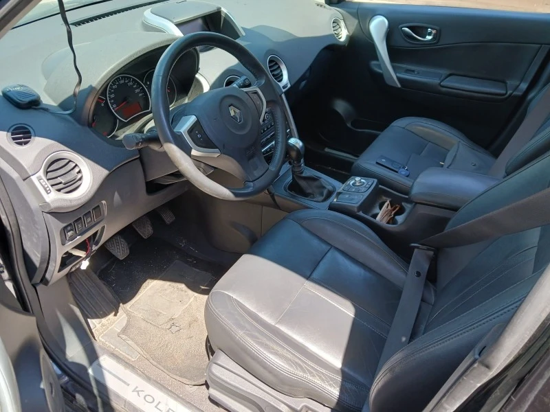 Renault Koleos 2.0 dci, снимка 6 - Автомобили и джипове - 46655719