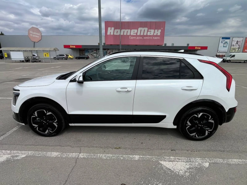 Kia Niro Limited EV, снимка 5 - Автомобили и джипове - 46821076