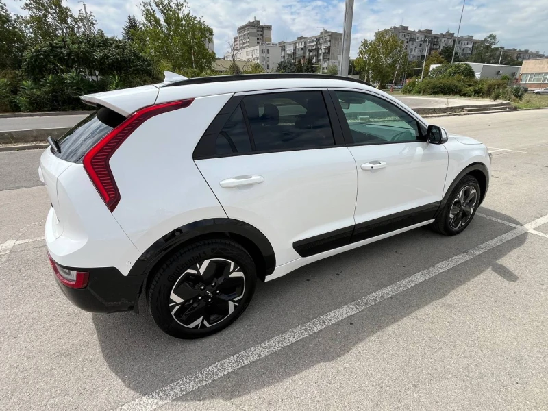 Kia Niro Limited EV, снимка 6 - Автомобили и джипове - 46821076