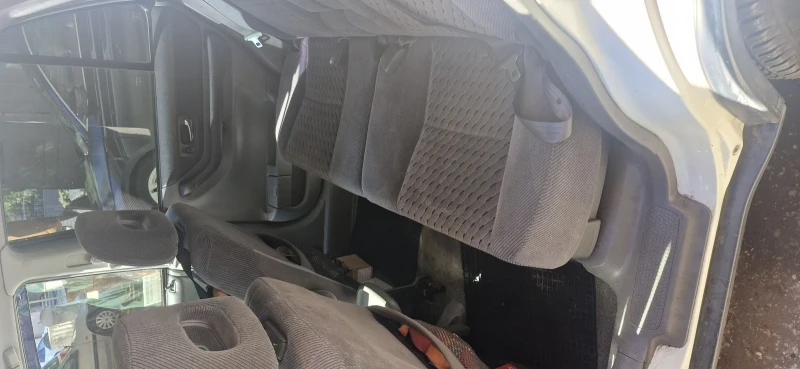 Honda Cr-v 2000i 136k.c., снимка 9 - Автомобили и джипове - 51942442