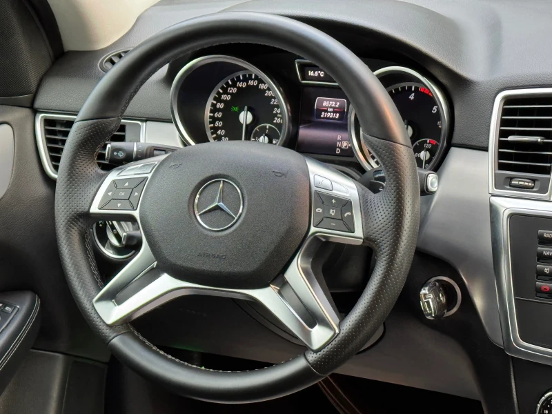 Mercedes-Benz ML 350 - ML-250-2.2-204KC-КОЖА-АЛКАНТАРА-LED-СВЕТЛИНИ-ТОП, снимка 14 - Автомобили и джипове - 52511987