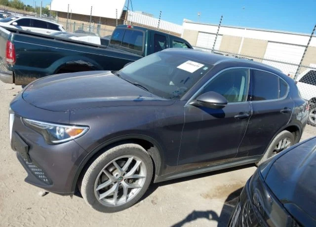 Alfa Romeo Stelvio AWD , снимка 9 - Автомобили и джипове - 48509352