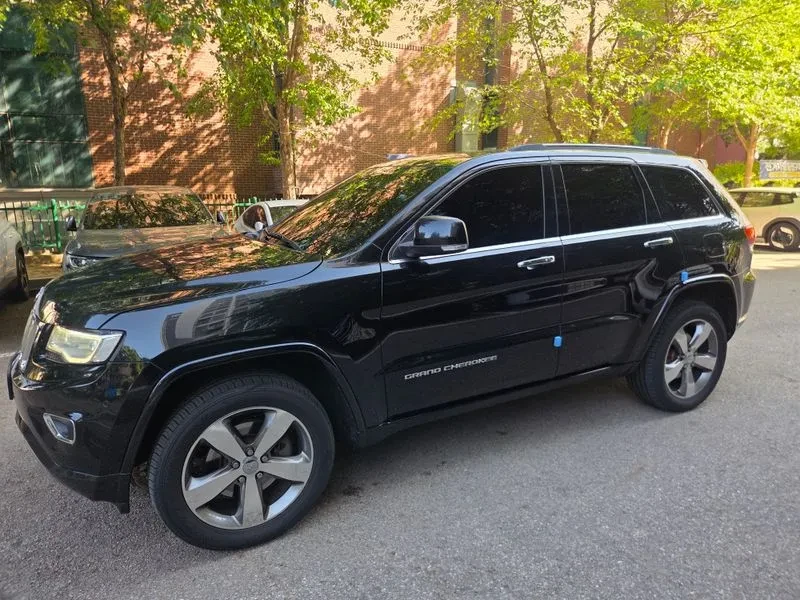 Jeep Cherokee 3.6 Overland - CAMO 30% ABAHC