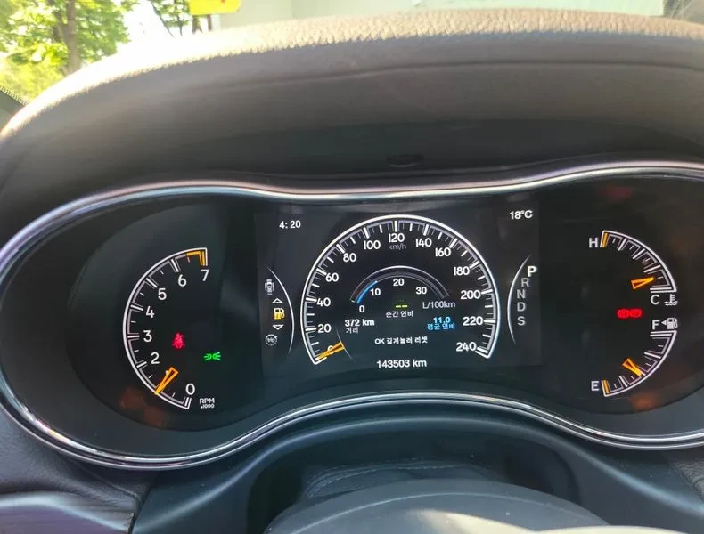 Jeep Cherokee 3.6 Overland - CAMO 30% ABAHC, снимка 8 - Автомобили и джипове - 55941623
