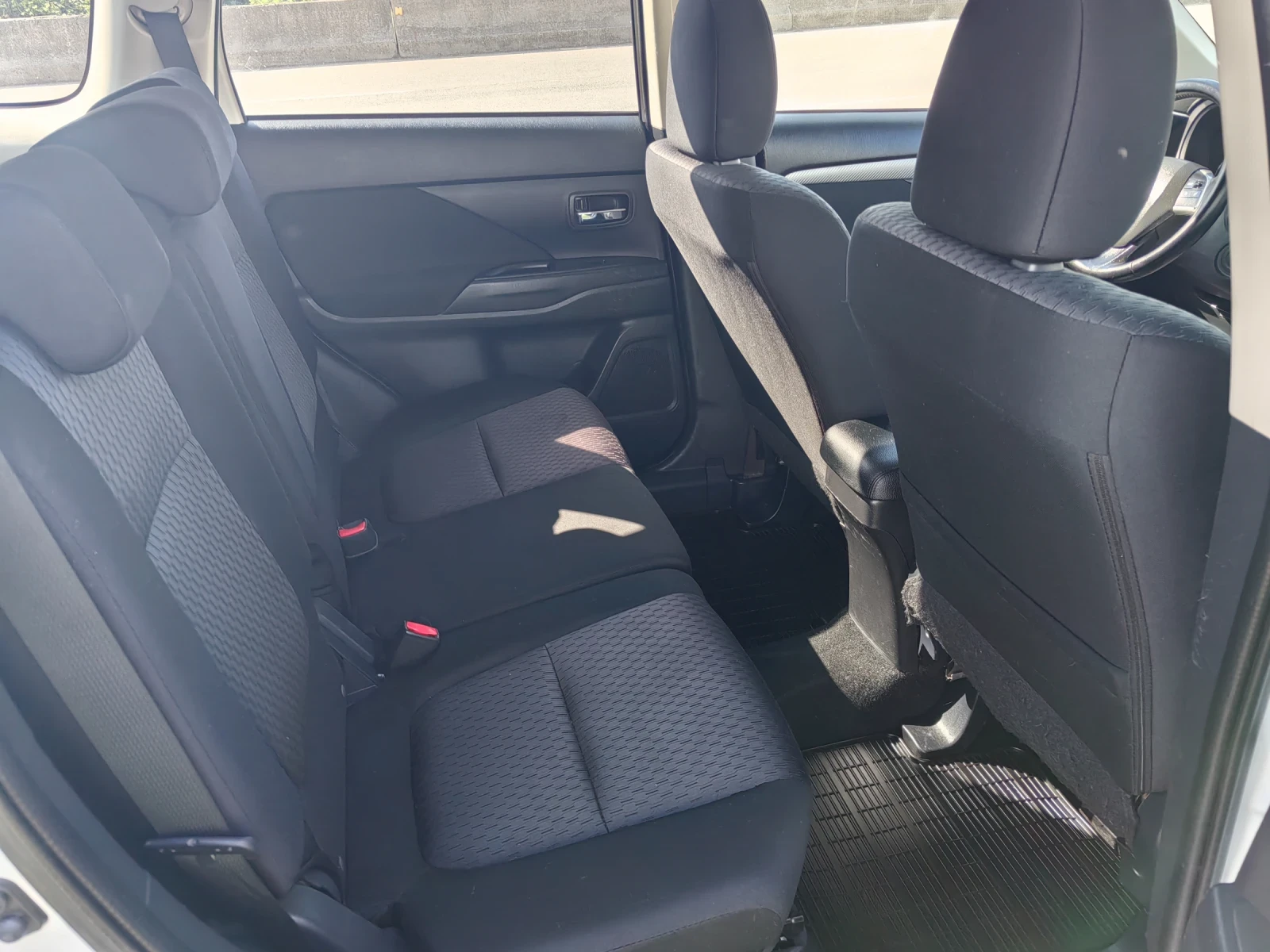 Mitsubishi Outlander 2.2d 4x4. 150ps - изображение 10