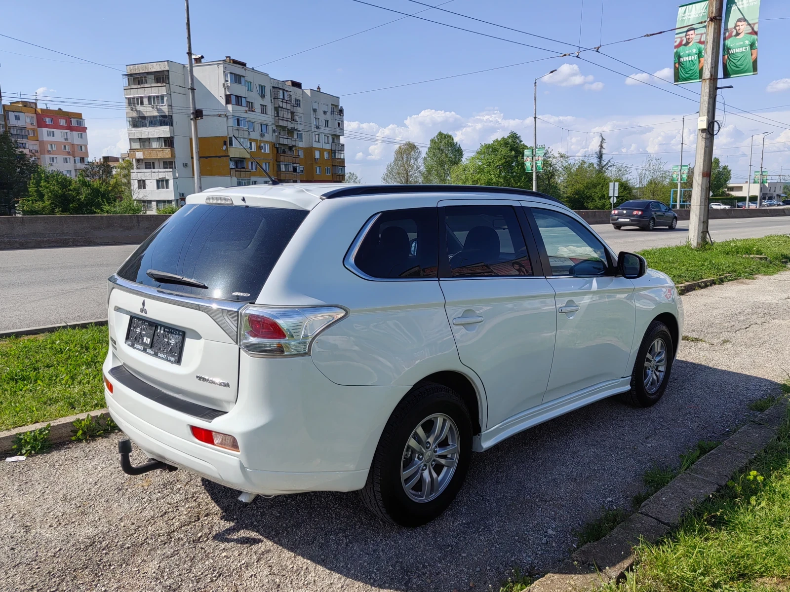 Mitsubishi Outlander 2.2d 4x4. 150ps - изображение 6