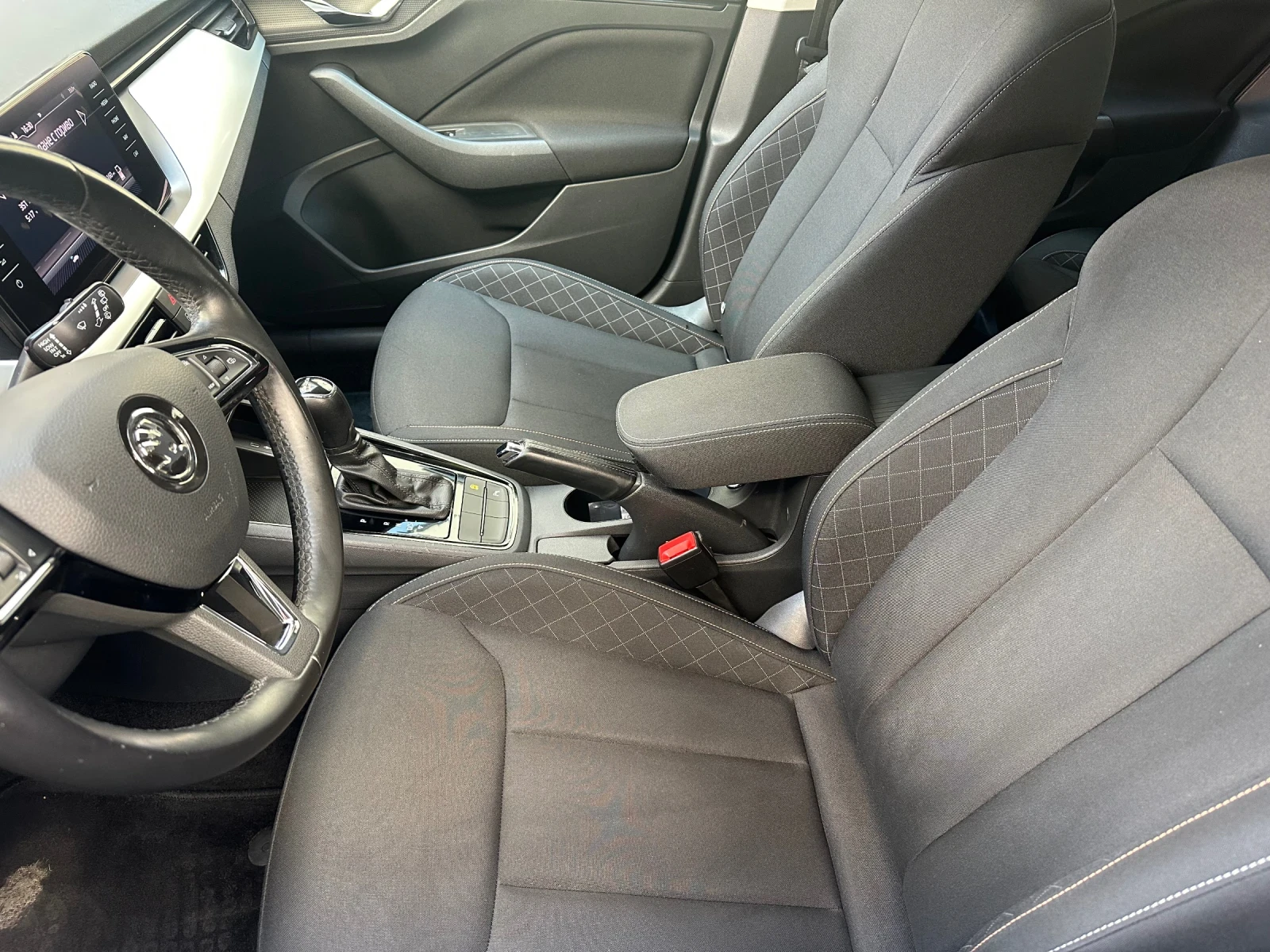 Skoda Kamiq, снимка 16 - Автомобили и джипове - 55073872