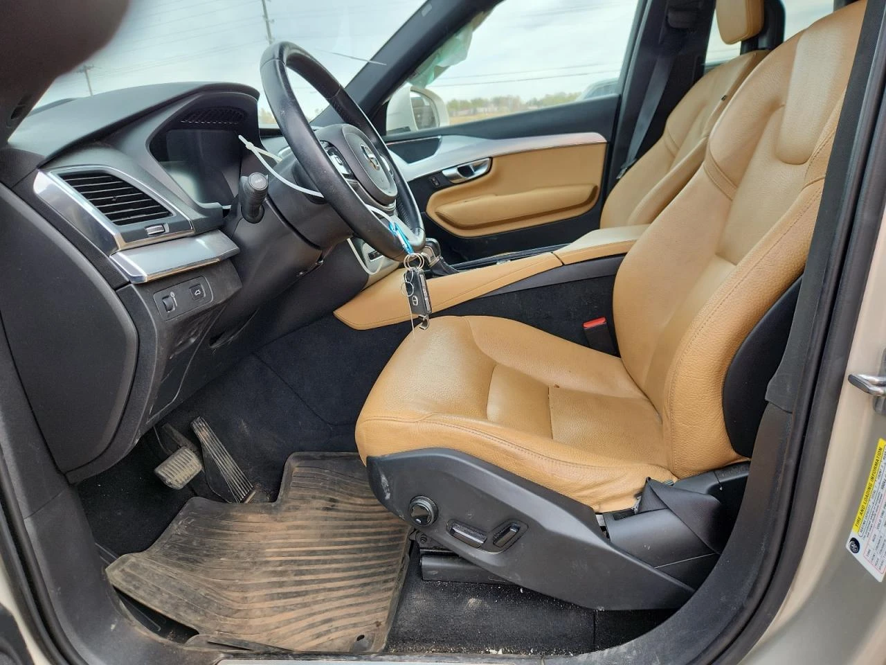 Volvo Xc90 T6  - изображение 8