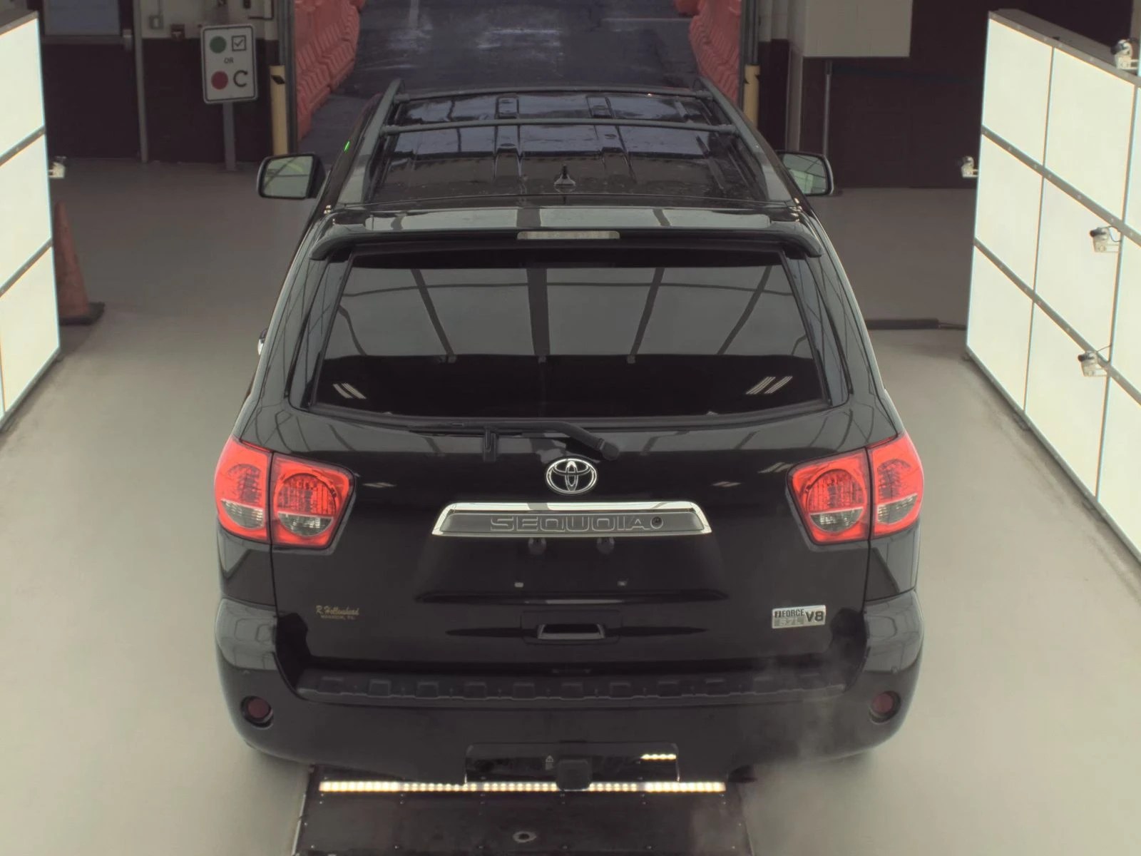 Toyota Sequoia 2017 Toyota Sequoia Platinum - изображение 5